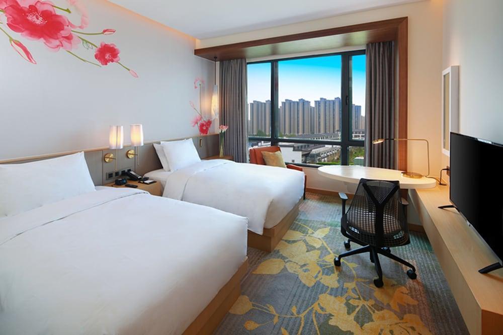 Hilton Garden Inn Wiener Neustadt Extérieur photo