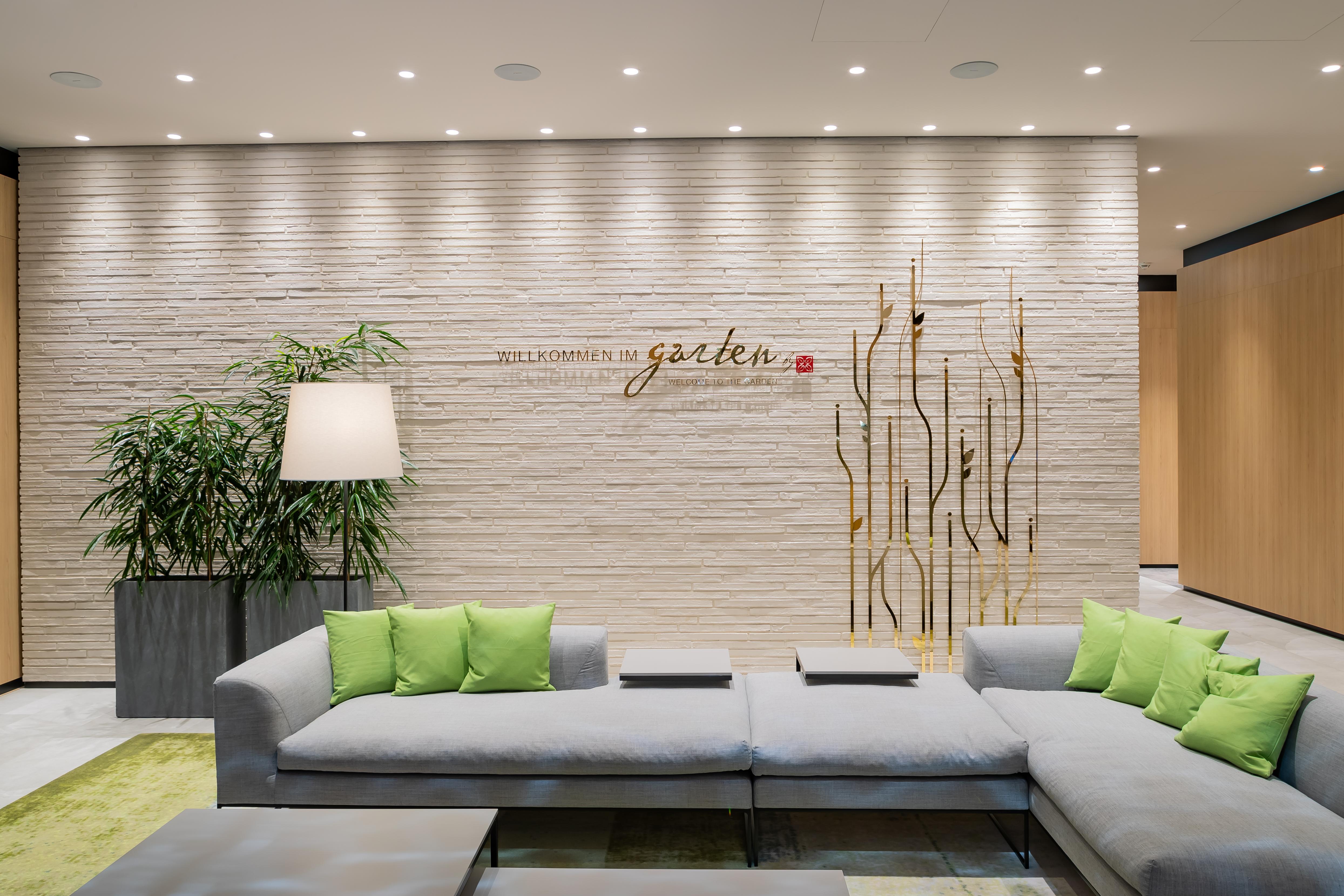 Hilton Garden Inn Wiener Neustadt Extérieur photo