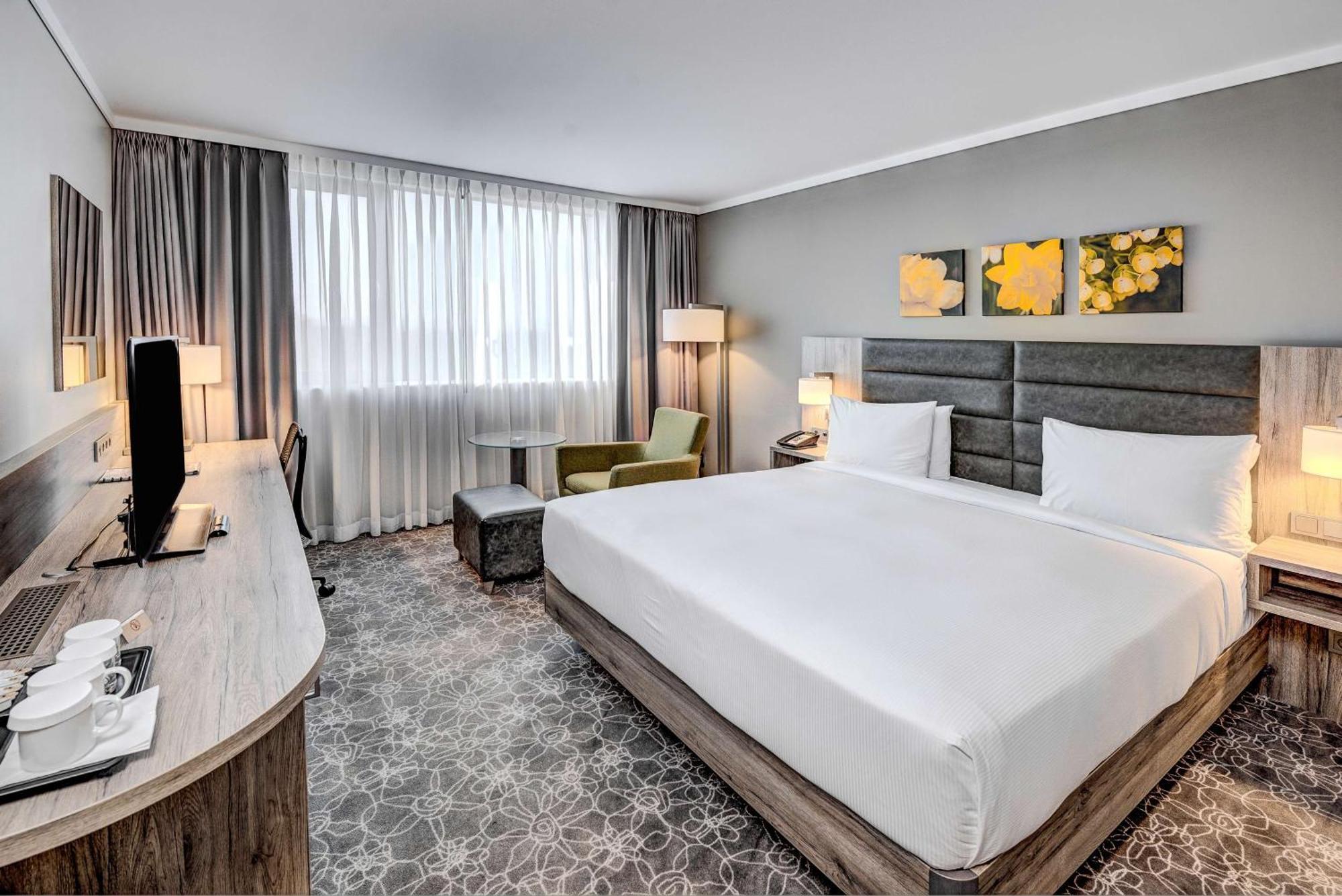 Hilton Garden Inn Wiener Neustadt Extérieur photo