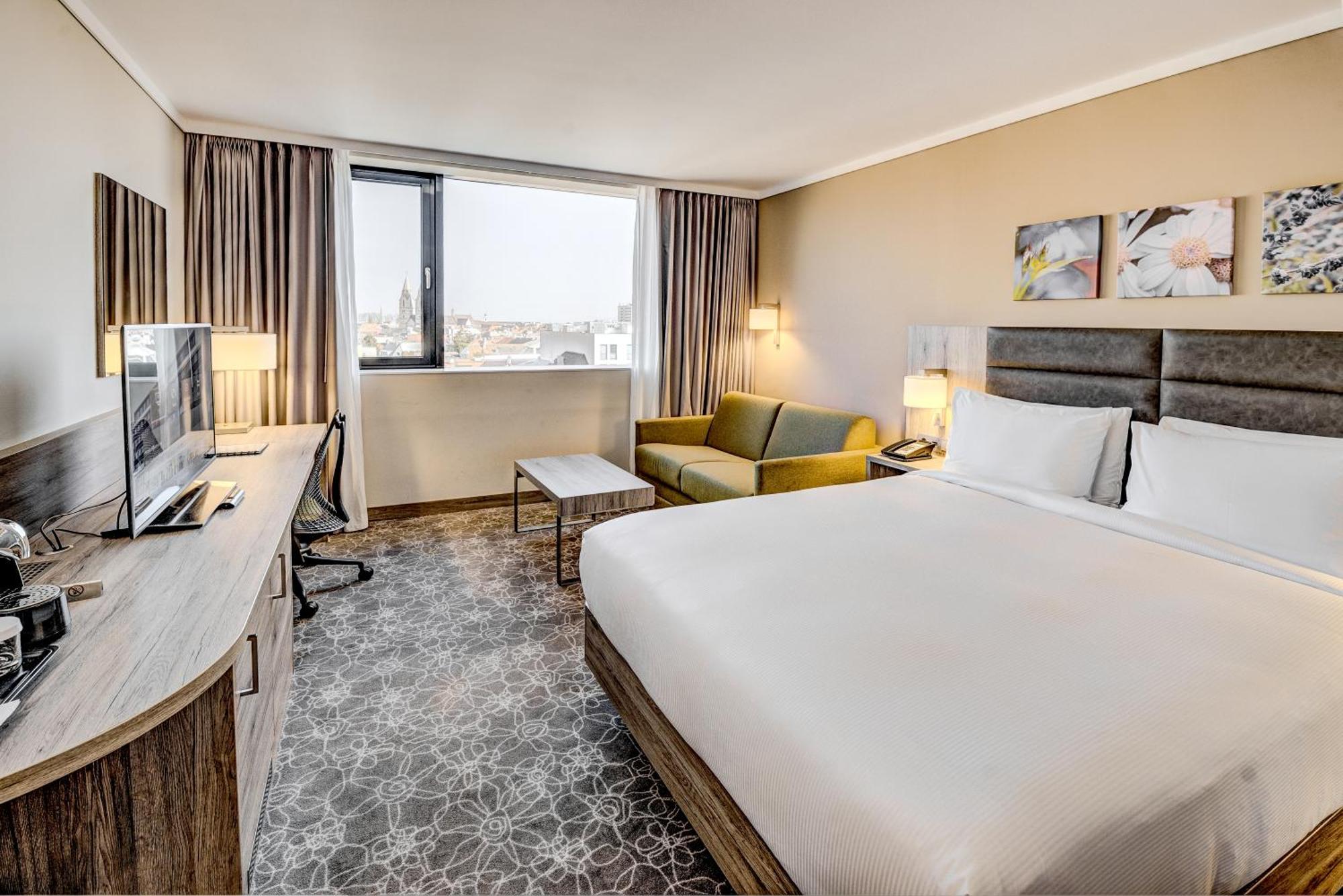 Hilton Garden Inn Wiener Neustadt Extérieur photo