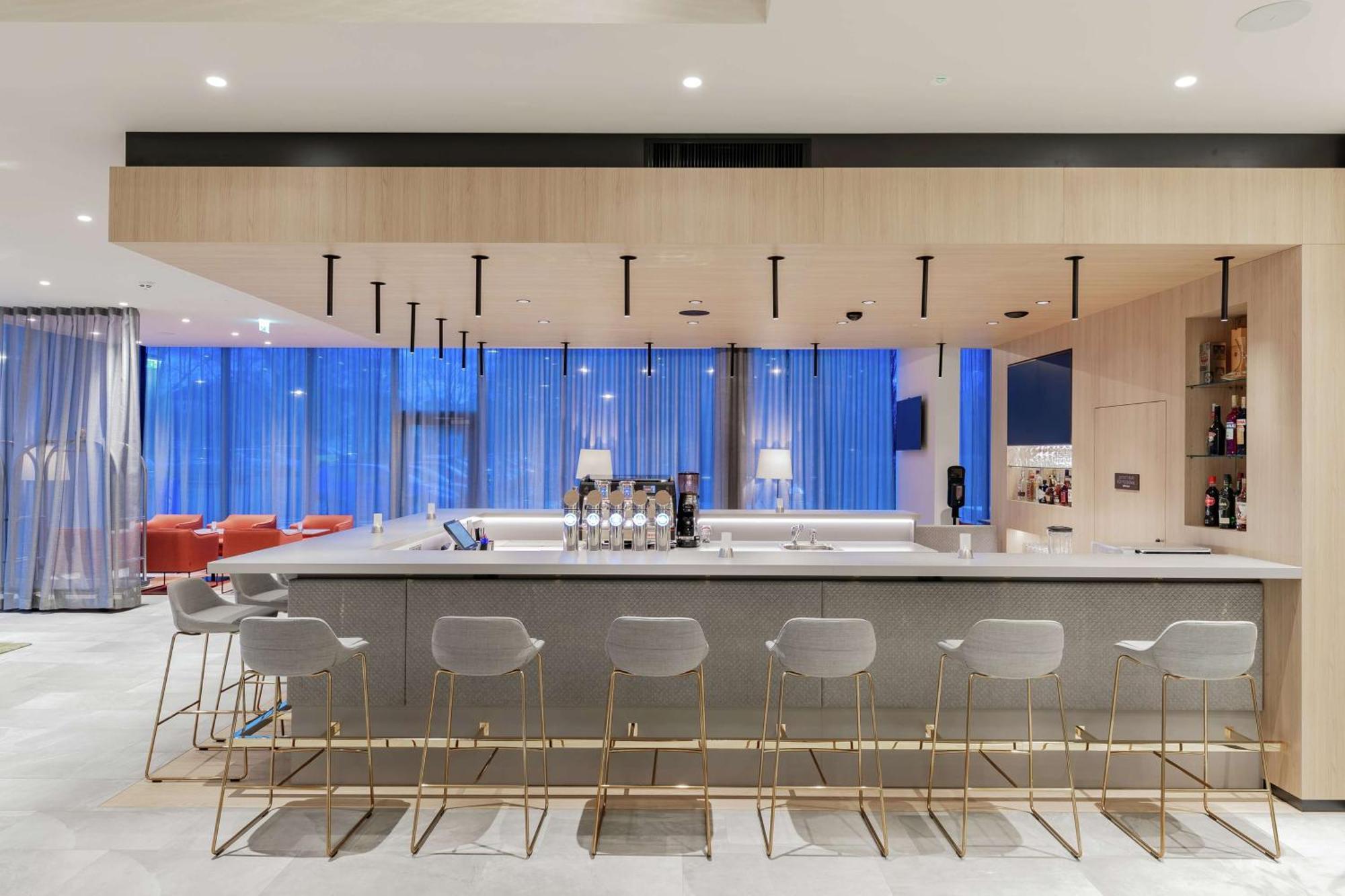 Hilton Garden Inn Wiener Neustadt Extérieur photo